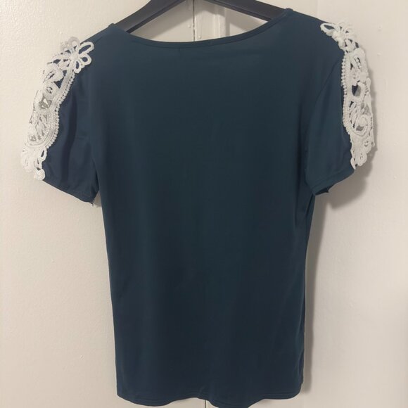 J Village Women’s Stretch Top Green Vintage - Size Large - Picture 2 of 4